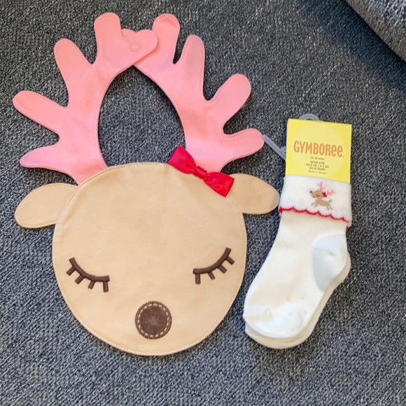 Gymboree Other - Gymboree Reindeer Bib and Socks